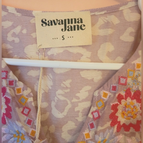 2/$15 Savanna Jane Boho Chic Top, S, Purple Leopard, Floral Embroidery, NWT - Picture 6 of 15